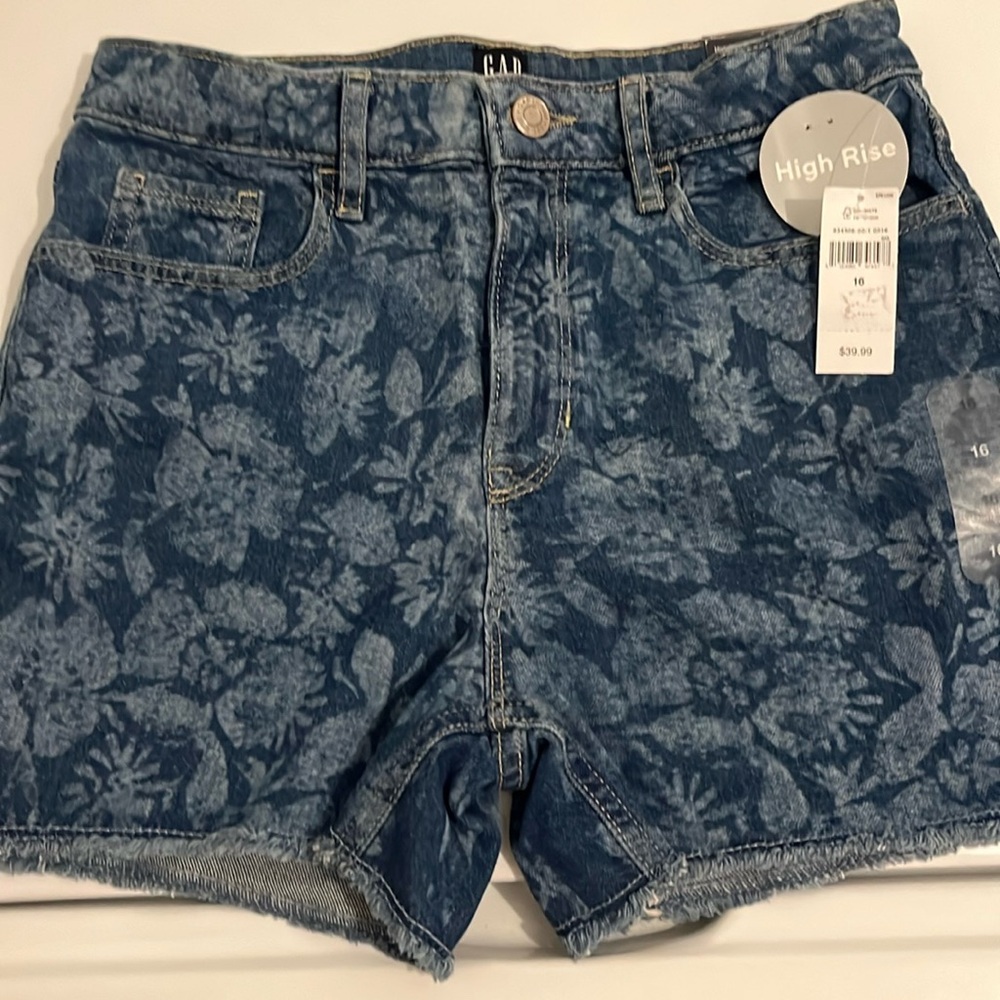 New with tags, gap denim girls shorts